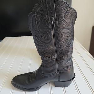 Ariat Women's Boots sz 5.5